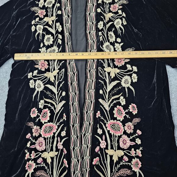 Johnny Was Velvet Embroidered Kimono Womens XXL Black Floral Boho Silk Whimsical - Picture 6 of 8